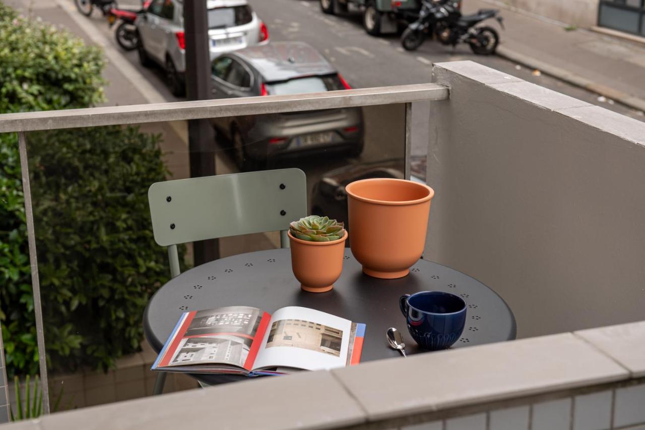 New - Appt Style Le Corbusier Avec Balcon - 8 Pers Apartment ปารีส ภายนอก รูปภาพ